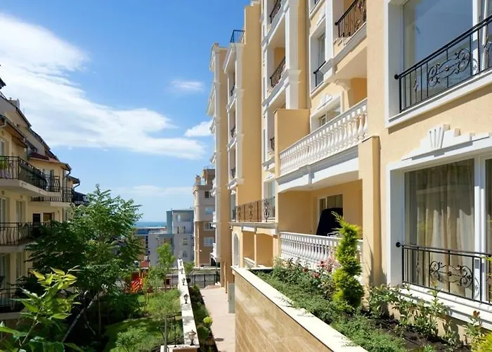 Апартамент Alex *